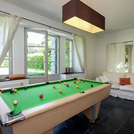 With Billiards Table Tennis And Collection Of Modern Art In A Rural Setting * Tellin
